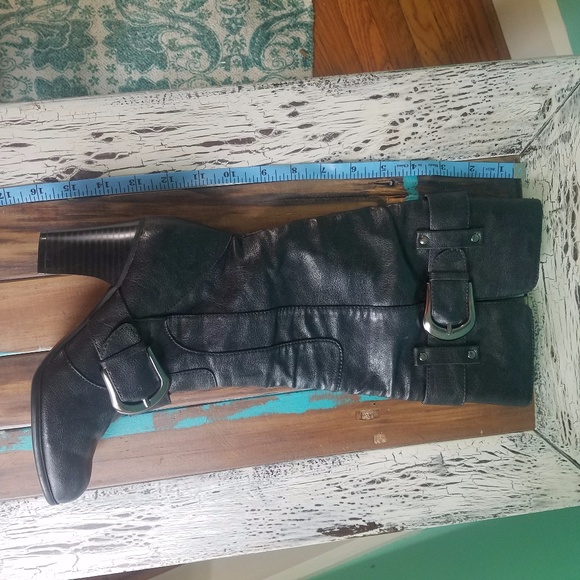 St. John's Bay Tall Black Fall boots size 6.5 - Picture 5 of 6